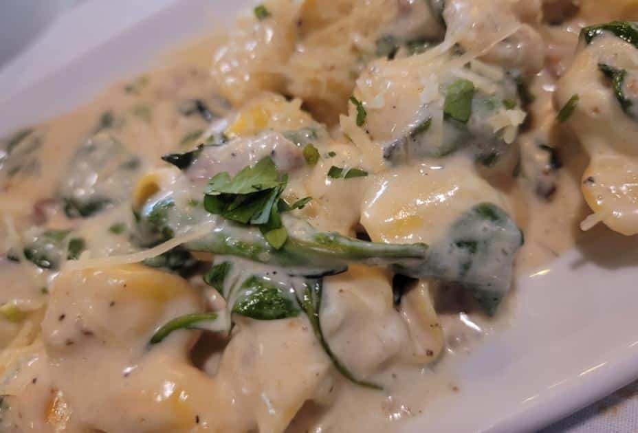 Carmelos Sacchettini Pasta