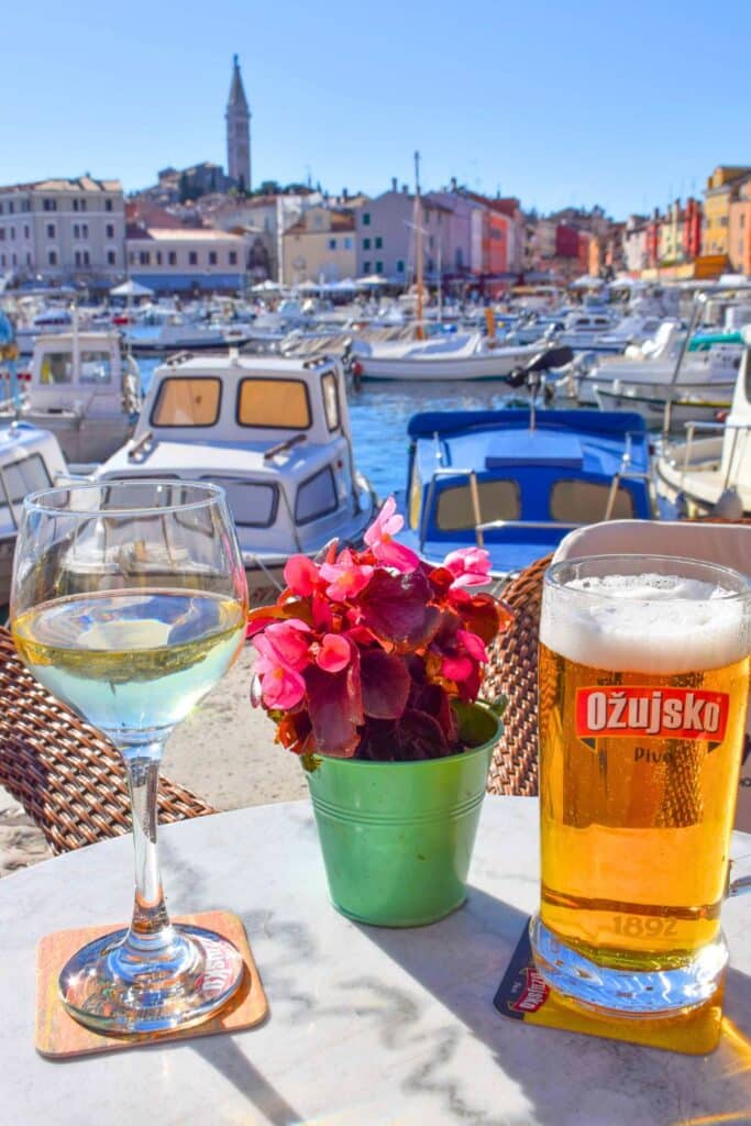 Istrian wine and beer by the harbor