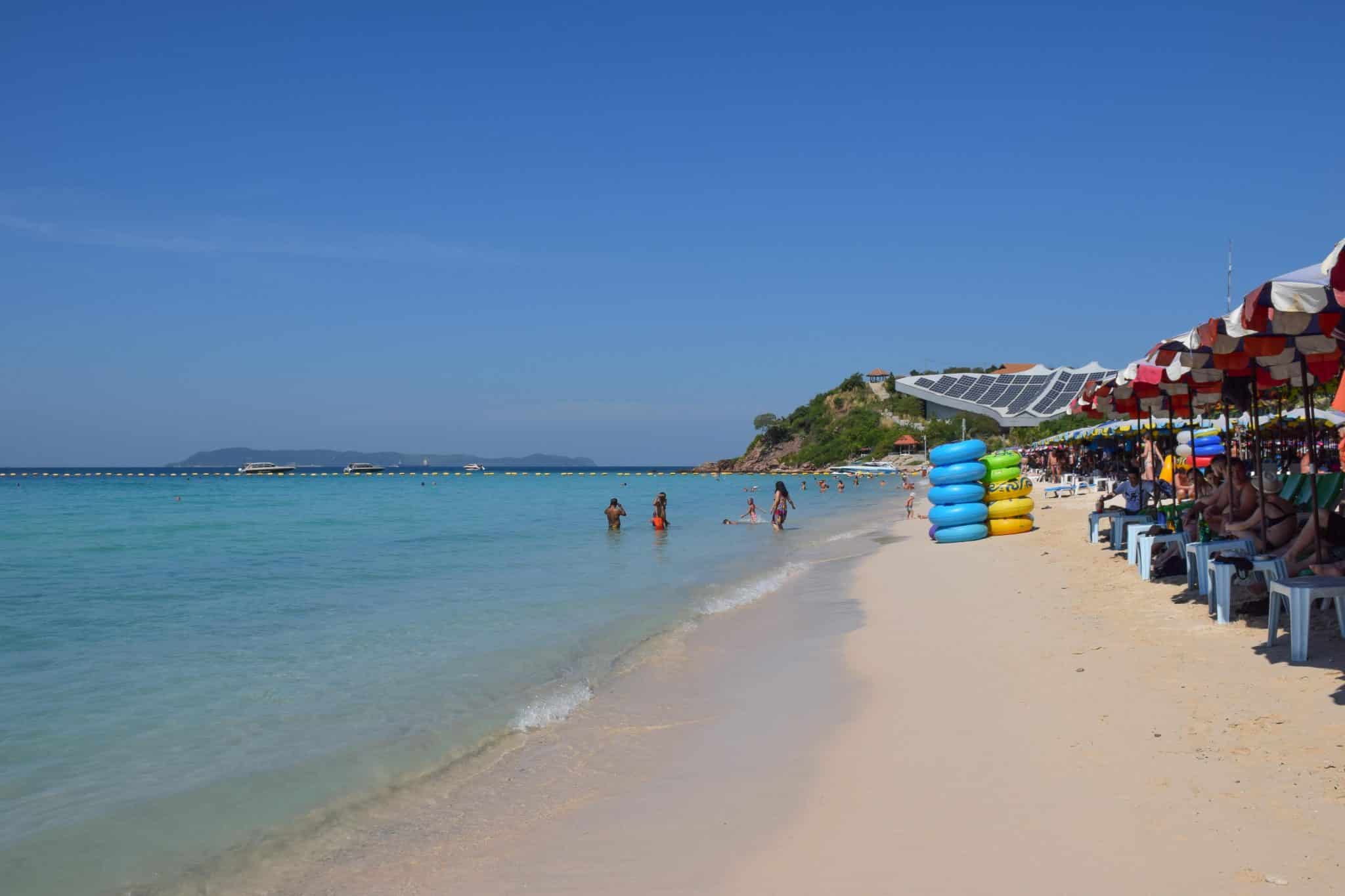 Samae Beach Koh Larn Thailand